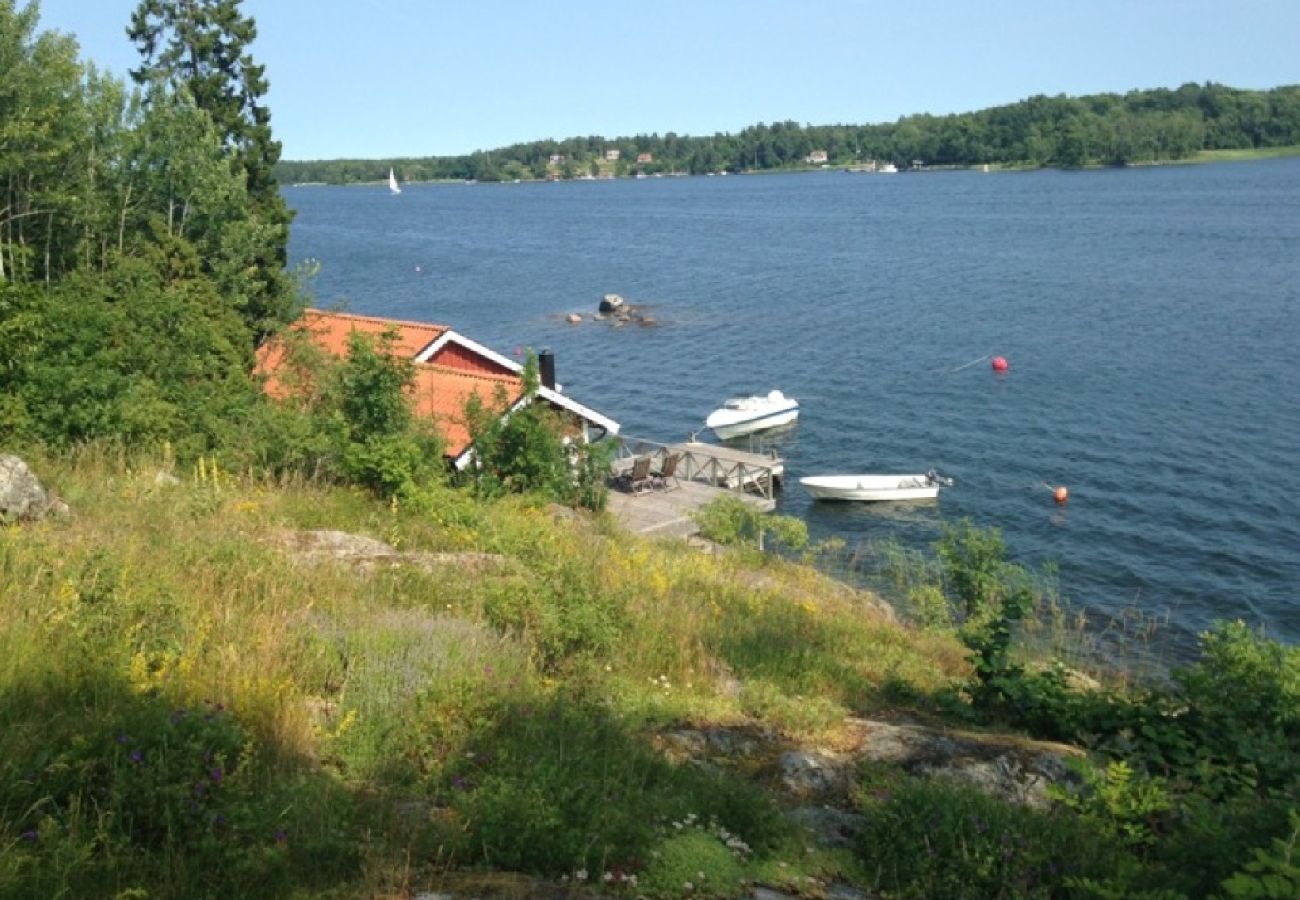 House in Yxlan - Kristofers sjöstuga