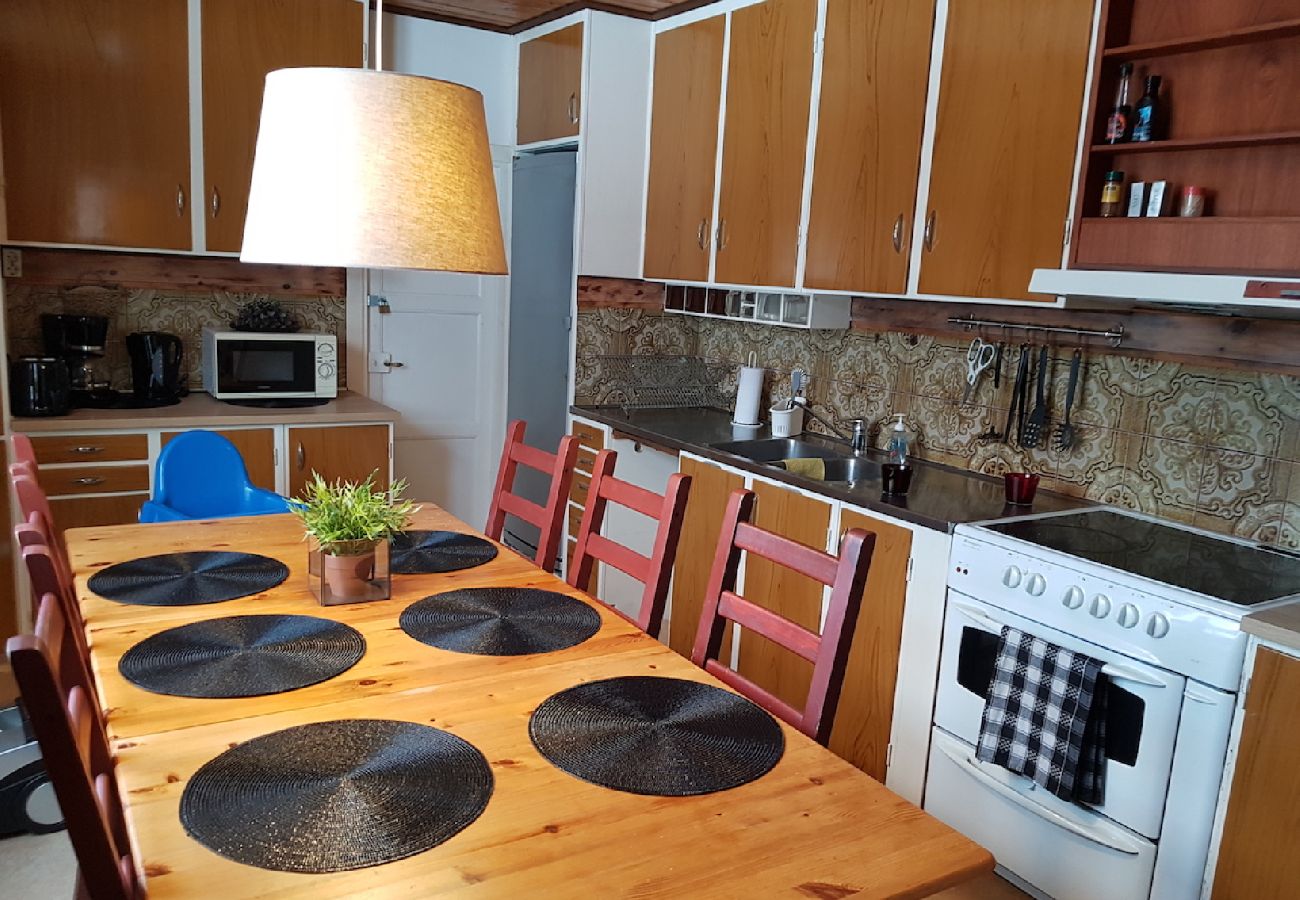 Apartment in Stensjön - Functional holiday apartment in the Småland town of Stensjön 300 meters from the lake