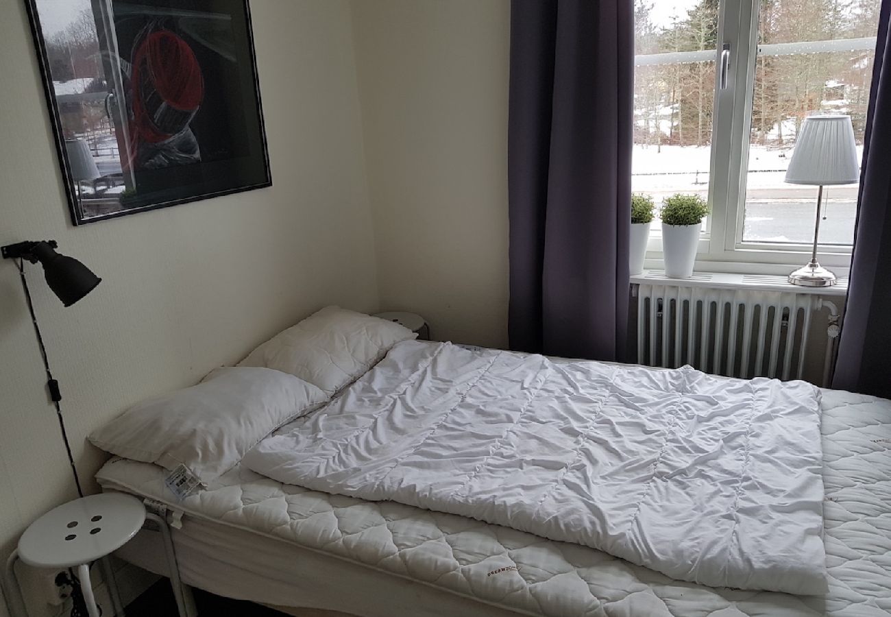 Apartment in Stensjön - Functional holiday apartment in the Småland town of Stensjön 300 meters from the lake