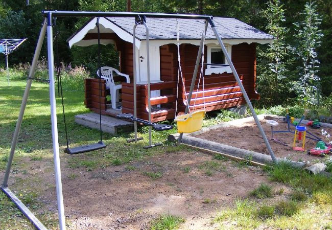 House in Mora - Child-friendly holiday home close to the lake