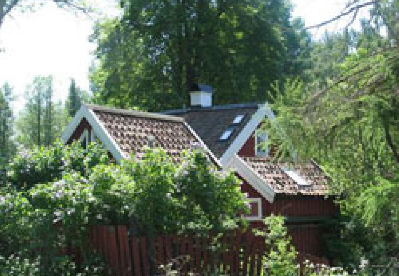 House in Sköldinge - Flendiverna