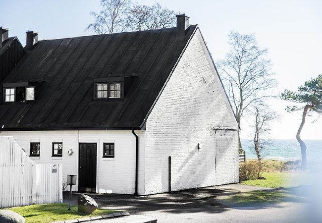 House in Smygehamn - Smygehus holiday resort directly on the Baltic Sea House in Smygehamn - Smygehus holiday resort directly on the Baltic Sea