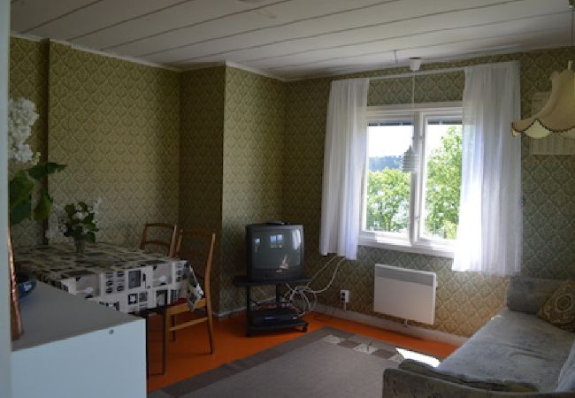 House in Vikbolandet - Wing-shaped building with a beautiful view of the water House in Vikbolandet - Wing-shaped building with a beautiful view of the water