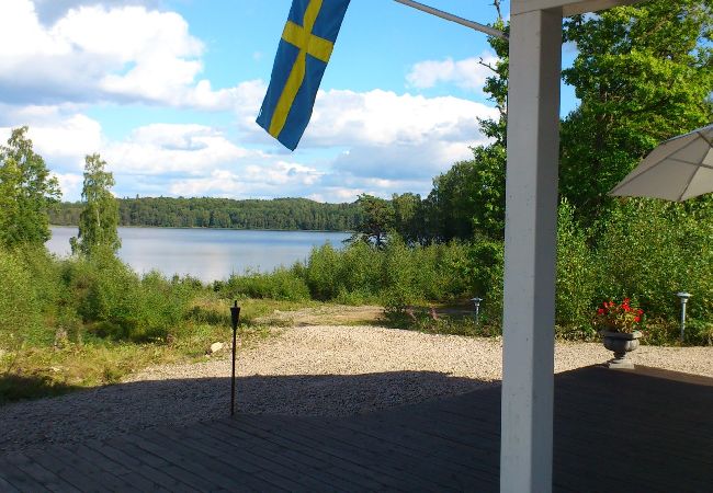 House in Forsheda - Lonely cabin in Småland directly on the lake