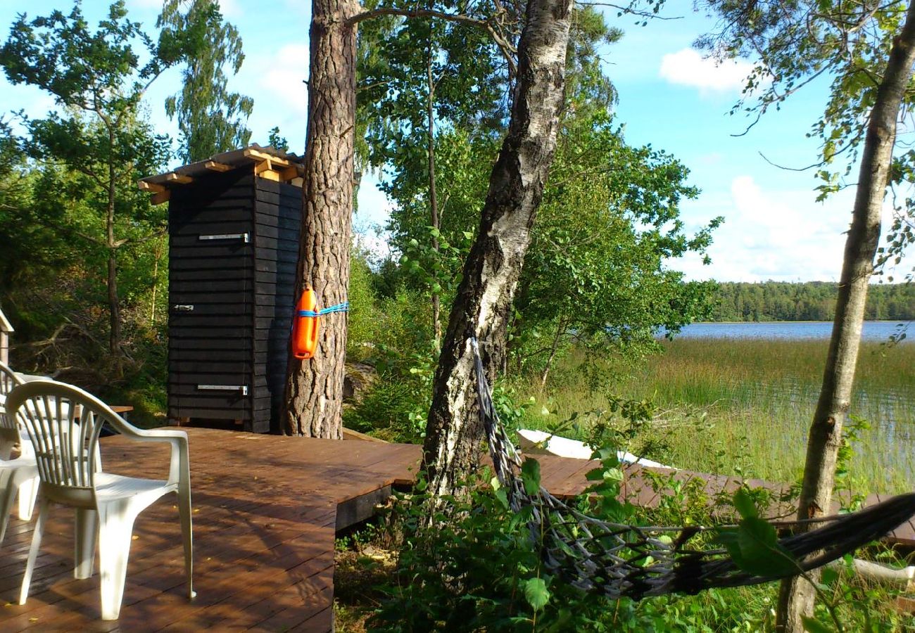 House in Forsheda - Lonely cabin in Småland directly on the lake