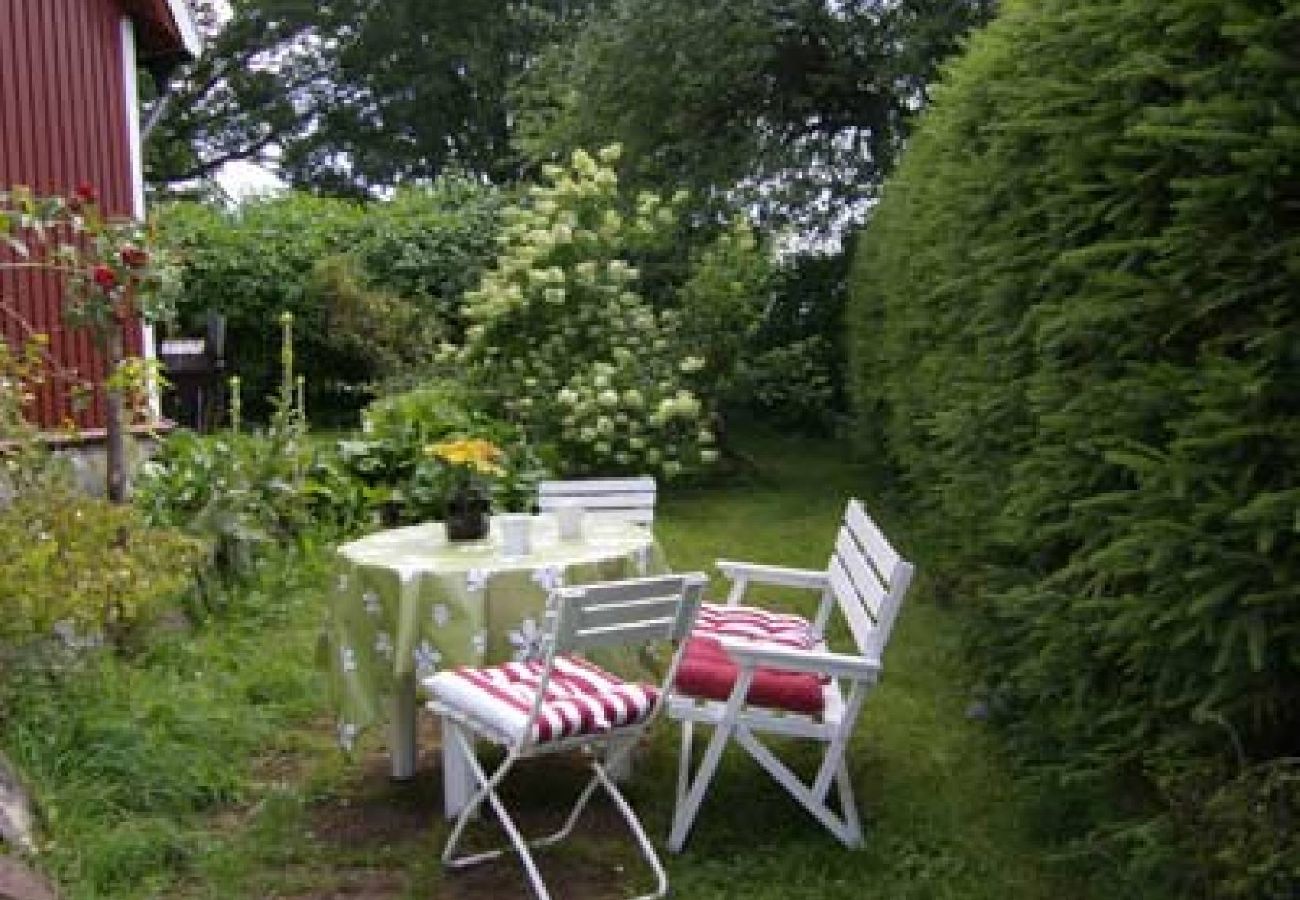 House in Stenstorp - Charming and inexpensive holiday home in southern Sweden