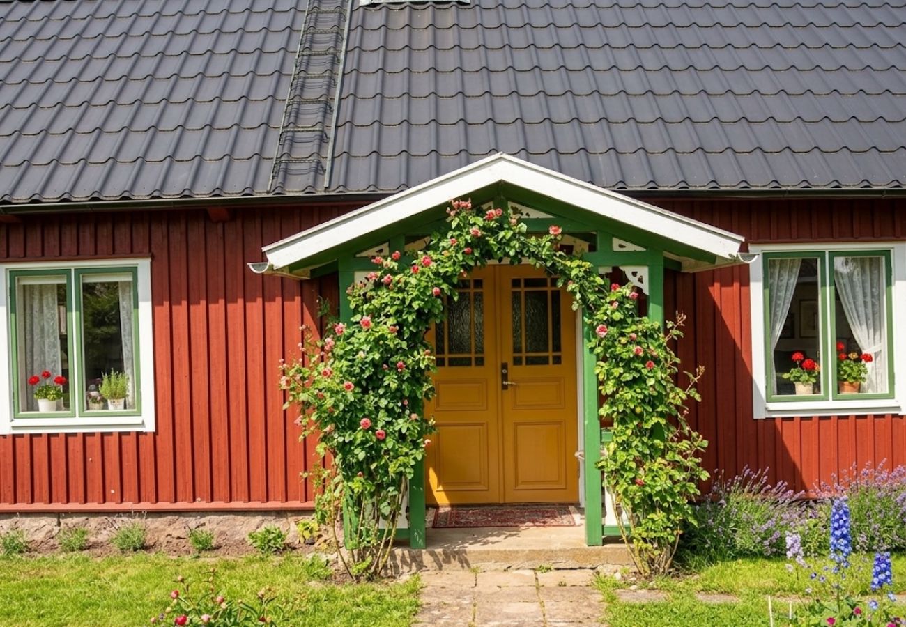 House in Stenstorp - Charming and inexpensive holiday home in southern Sweden
