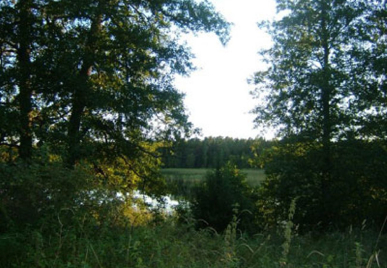 House in Bergshamra - Older cottage by the lake with a boat in Roslagen