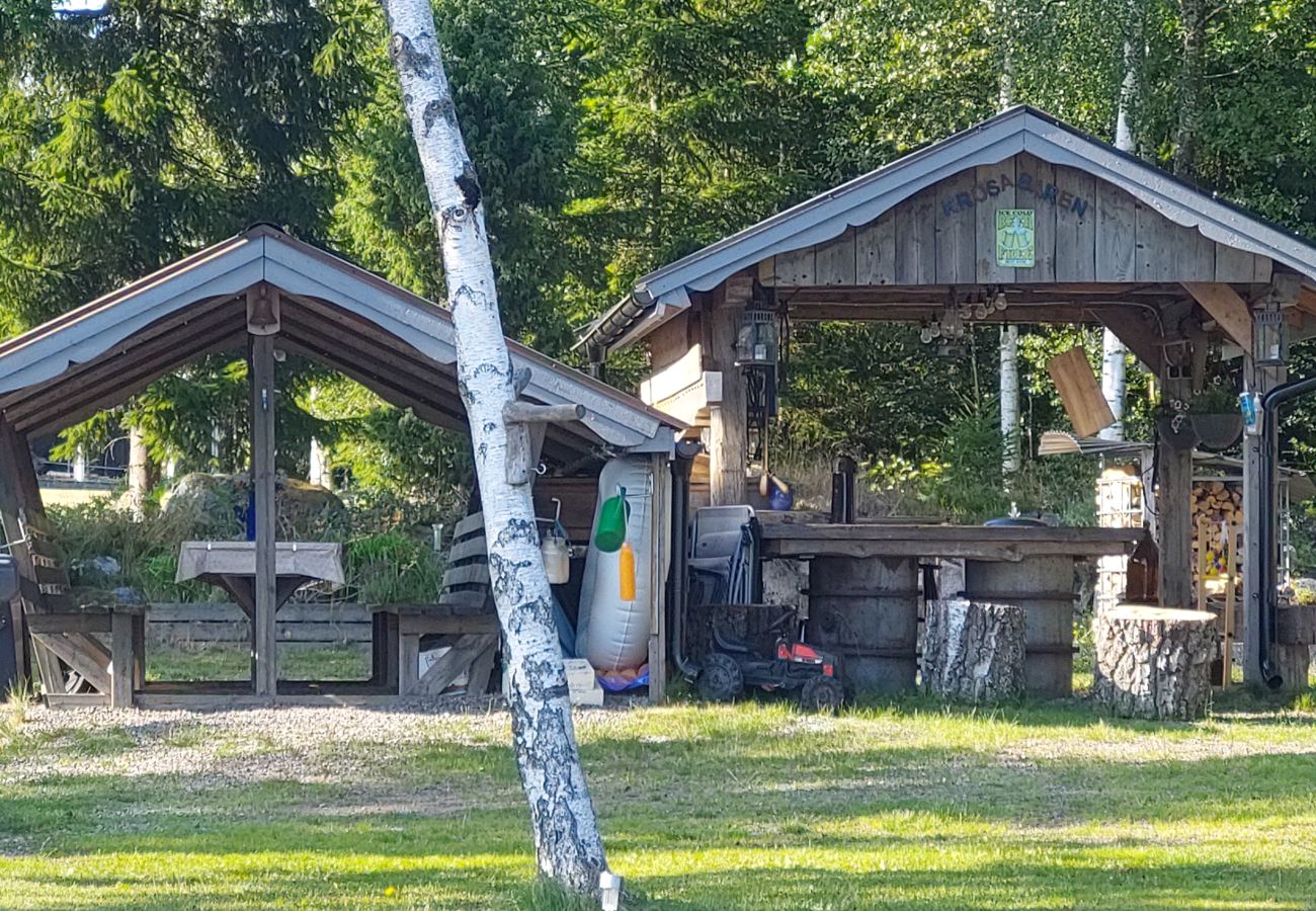 House in Örsjö - In the middle of the Swedish World of Glass and at the lake Skärsjön