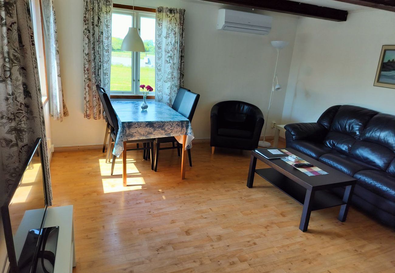 House in Köpingsvik - Holidays on the island of Öland, close to the beautiful beaches near Köpingsvik
