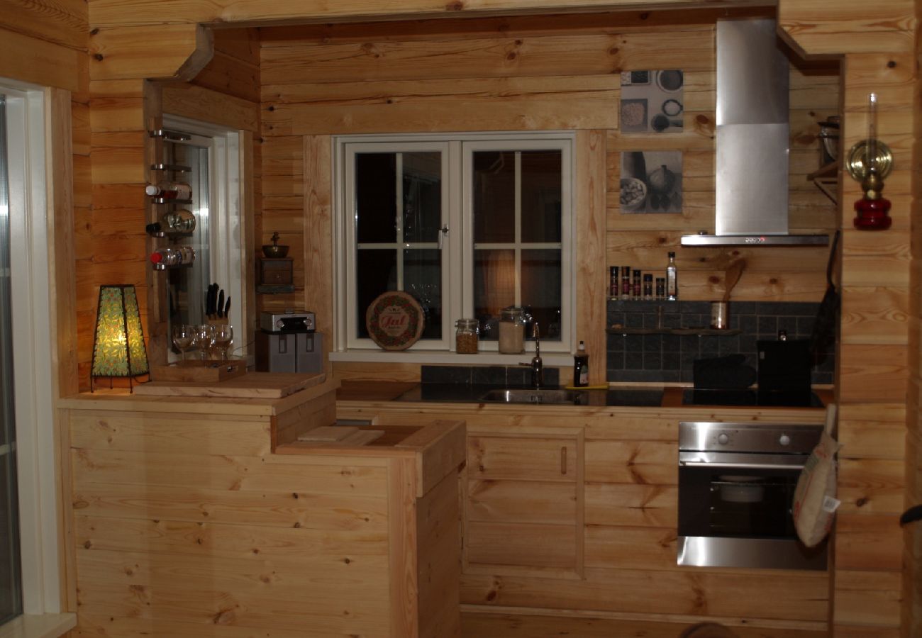 House in Bräcke - Comfortable and modern living at the lake