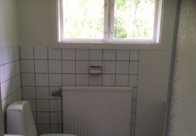 House in Vetlanda - Inexpensive holiday by the lake in Småland House in Vetlanda - Inexpensive holiday by the lake in Småland