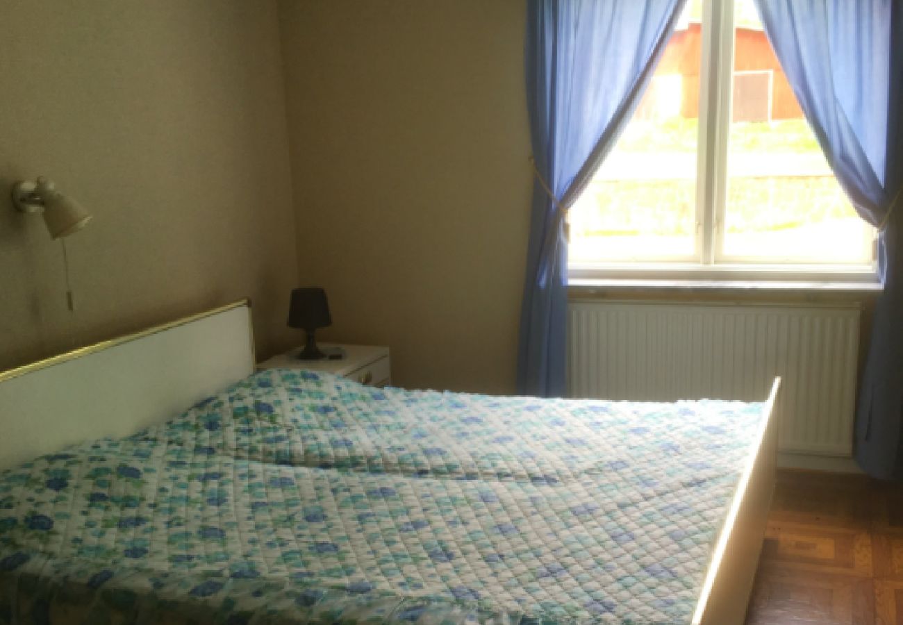 House in Vetlanda - Inexpensive holiday by the lake in Småland
