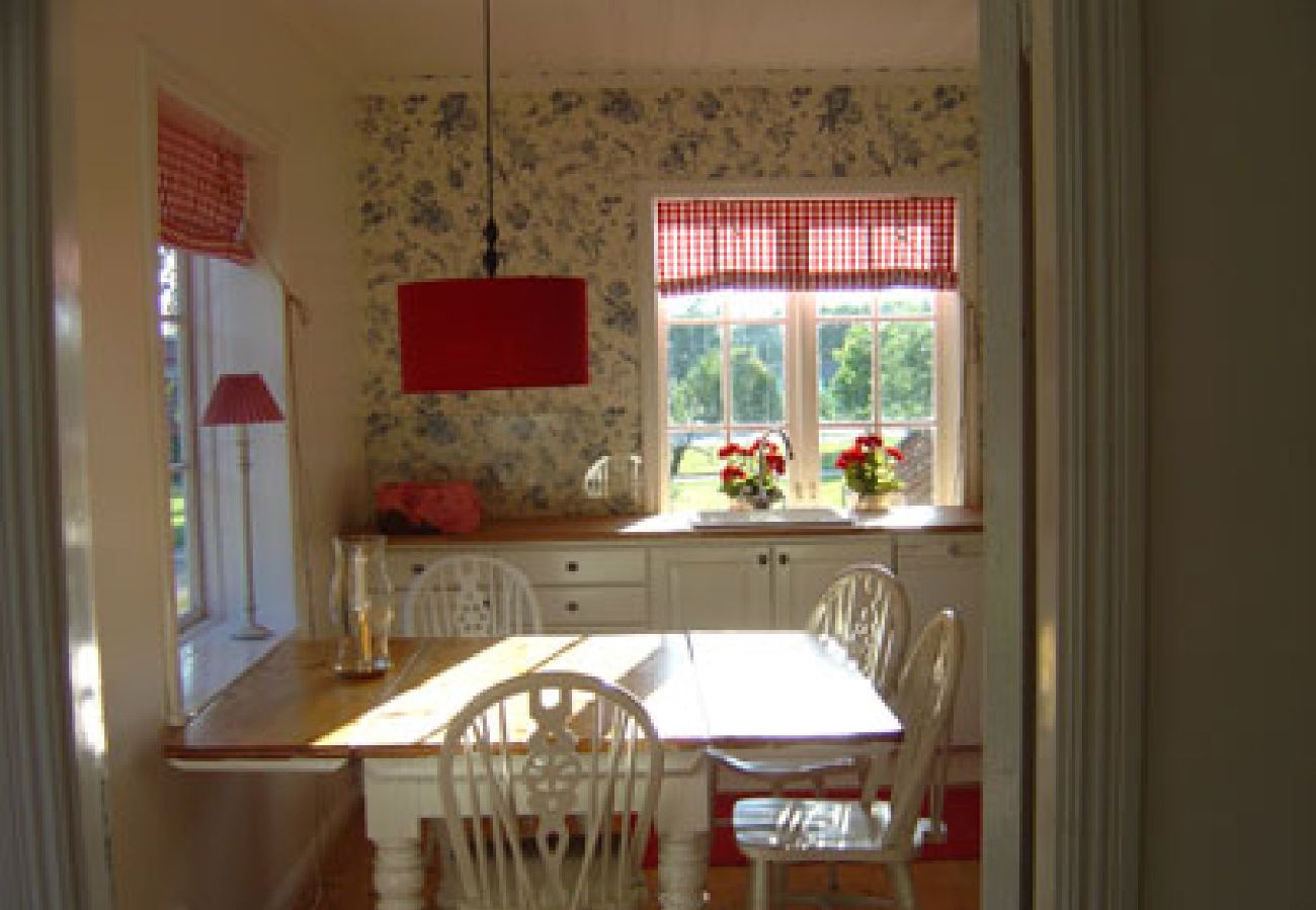 Apartment in Västerås - Lägenhet Bondgård