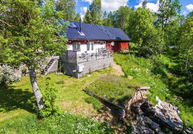 House in Öxabäck - Modern angler's cottage in southern Sweden