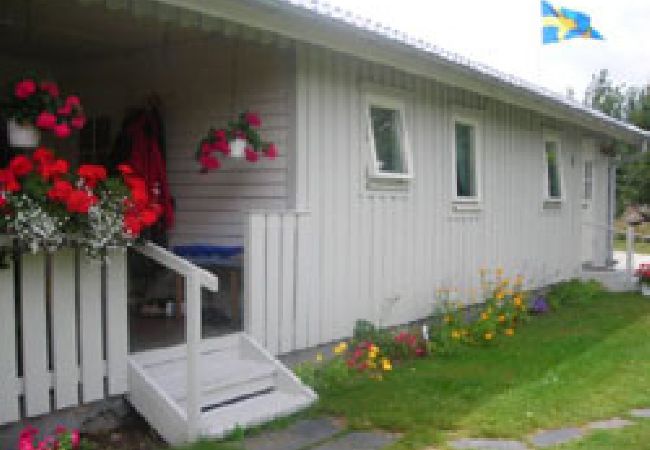 House in Varberg - Holiday home 300 meters from the sea on the west coast in Varberg