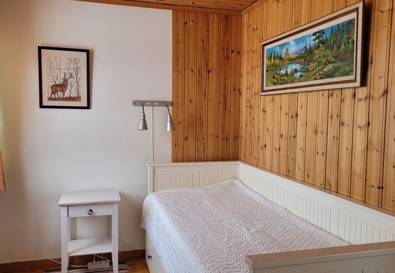 House in Månsarp - Stylishly furnished holiday home in the countryside