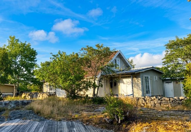 House in Sturkö - Lovely Holiday Home In Karlskrona's Archipelago on Sturkö