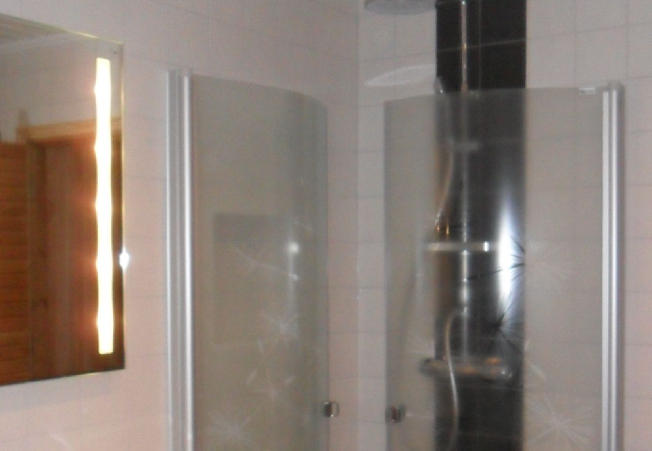 Apartment in Vaxholm - Fantastic holiday home right by the sea on Vaxholm