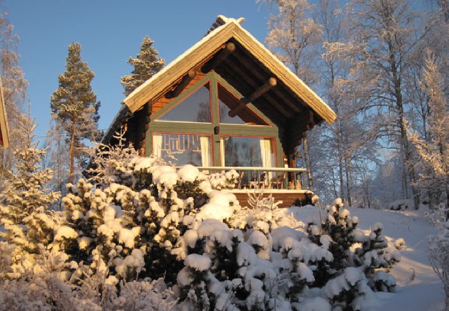 House in Mora - Attractive timber lodge near lake beach  House in Mora - Attractive timber lodge near lake beach