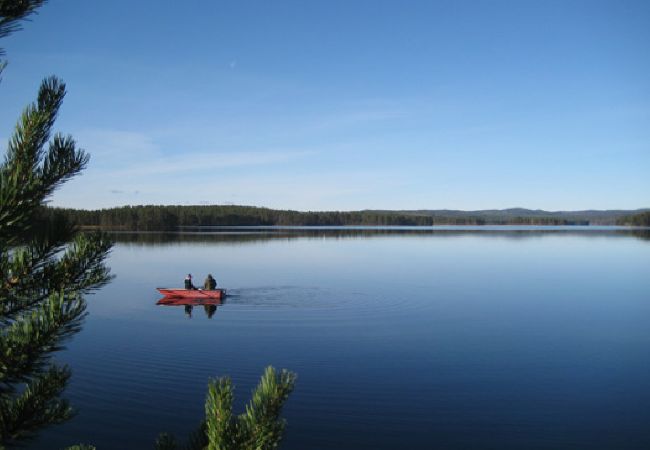 House in Mora - Attractive timber lodge near lake beach  House in Mora - Attractive timber lodge near lake beach