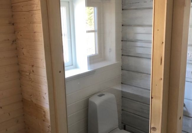 House in Mora - Attractive timber lodge near lake beach  House in Mora - Attractive timber lodge near lake beach