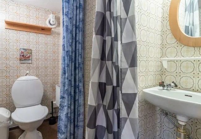 House in Hallaryd - Holiday home at the lake Örsjön with free Wi-Fi House in Hallaryd - Holiday home at the lake Örsjön with free Wi-Fi