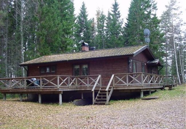 House in Årjäng - Wilderness and fishing holiday by the lake with boat in beautiful Värmland