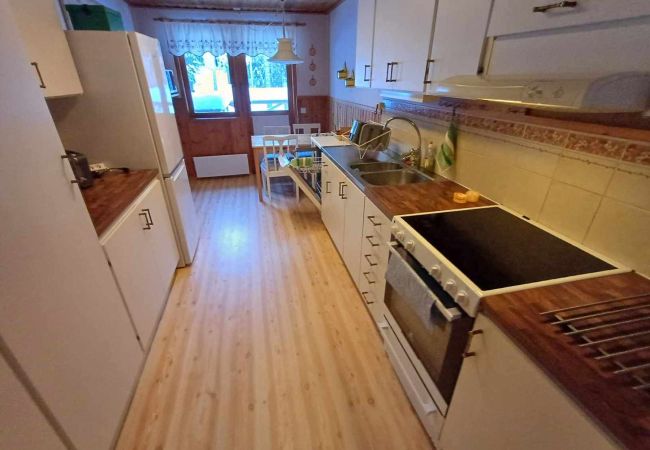 House in Årjäng - Wilderness and fishing holiday by the lake with boat in beautiful Värmland