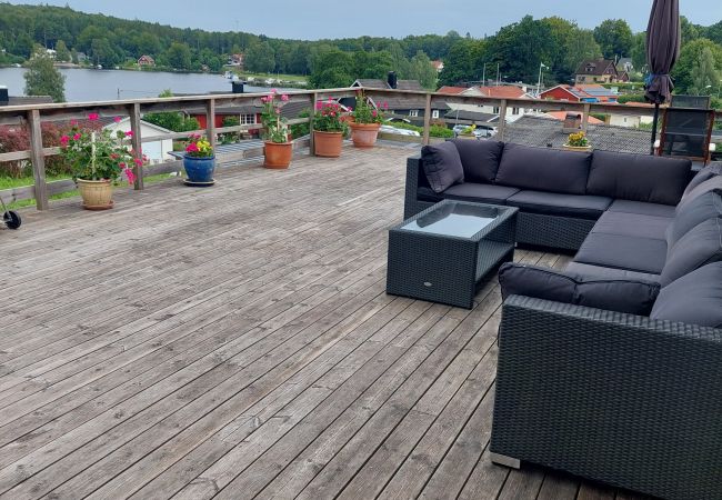 House in Immeln - Top modern holiday home with stunning lake views on Lake Immeln House in Immeln - Top modern holiday home with stunning lake views on Lake Immeln
