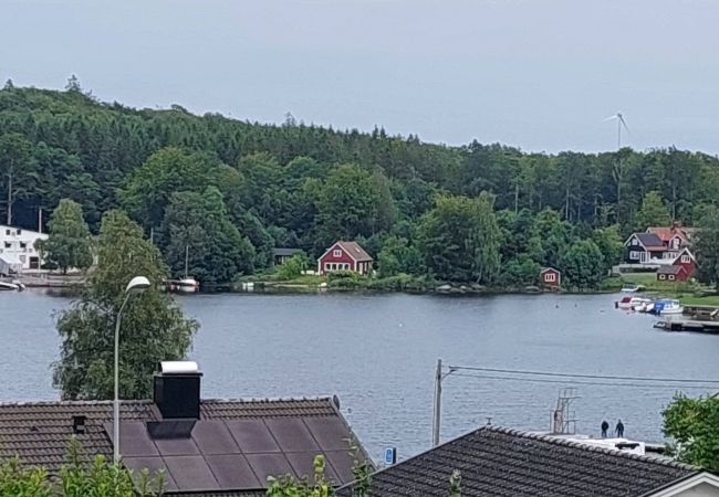 House in Immeln - Top modern holiday home with stunning lake views on Lake Immeln House in Immeln - Top modern holiday home with stunning lake views on Lake Immeln