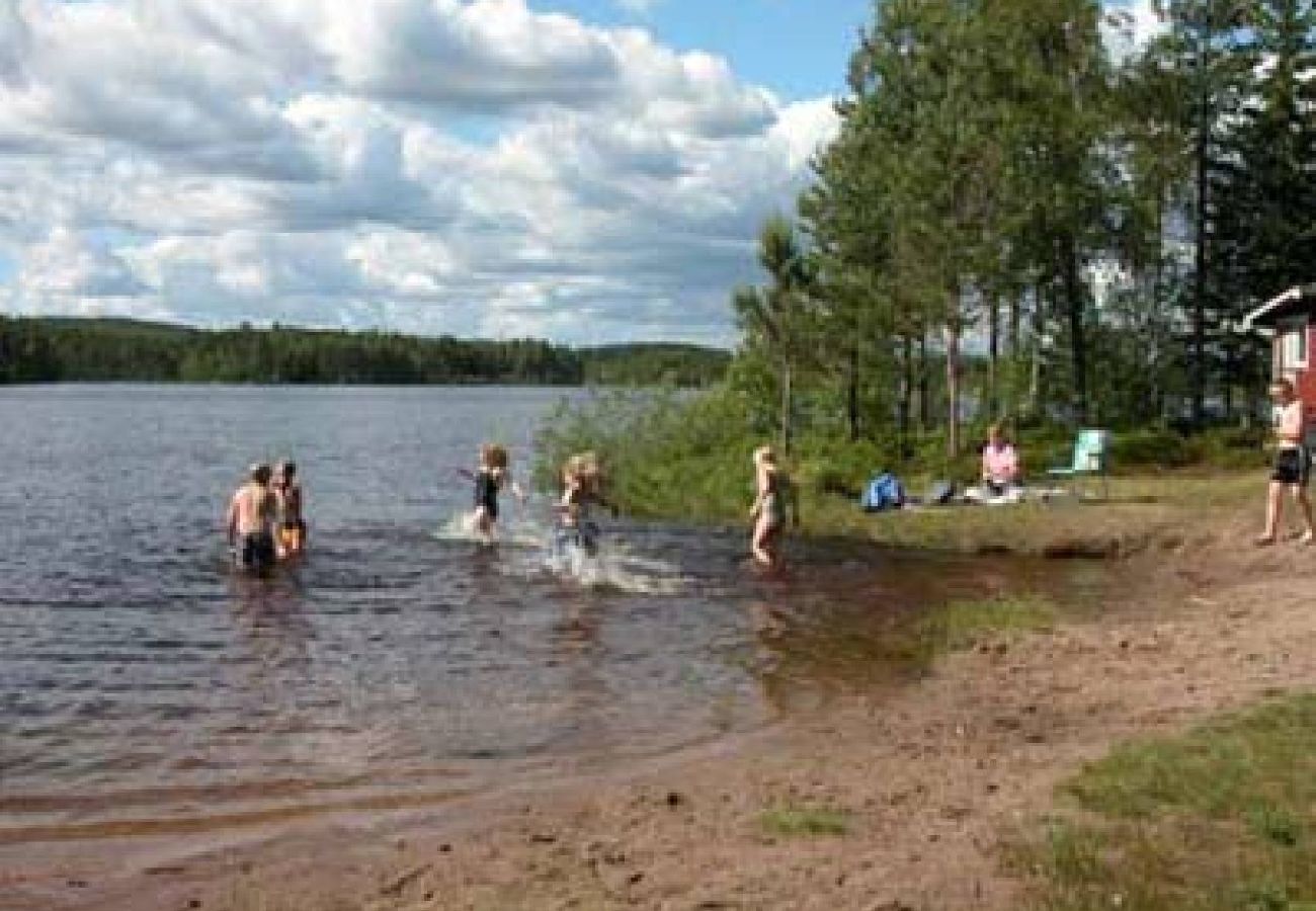 House in Nordmarkshyttan - Quiet, close to nature accommodation in Värmland