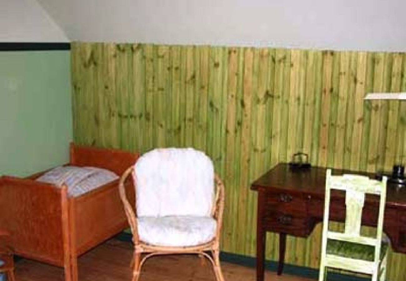 House in Nordmarkshyttan - Quiet, close to nature accommodation in Värmland