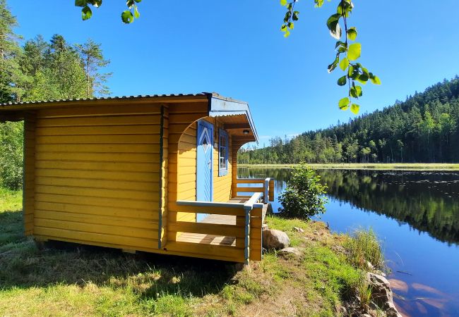 House in Kopparberg - Mini holiday home, located at a mini-lake in Bergslagen