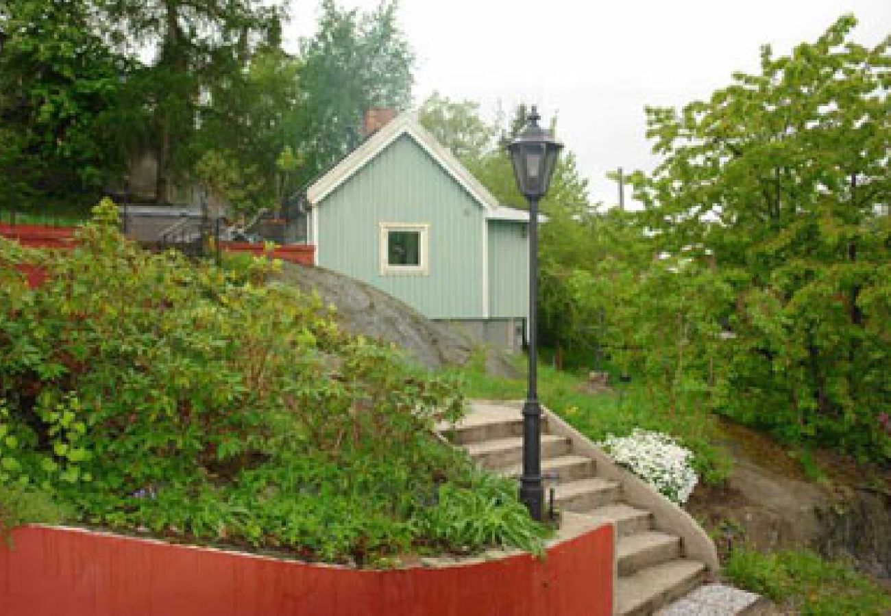 House in Älvsjö - Holiday in a quiet residential area with Stockholm outside the door 