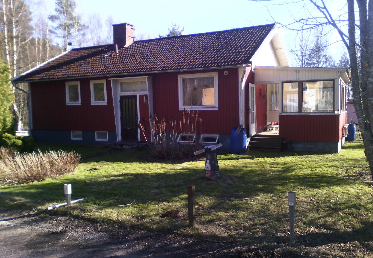House in Korsberga - Typical Swedish style, red wooden house in Småland