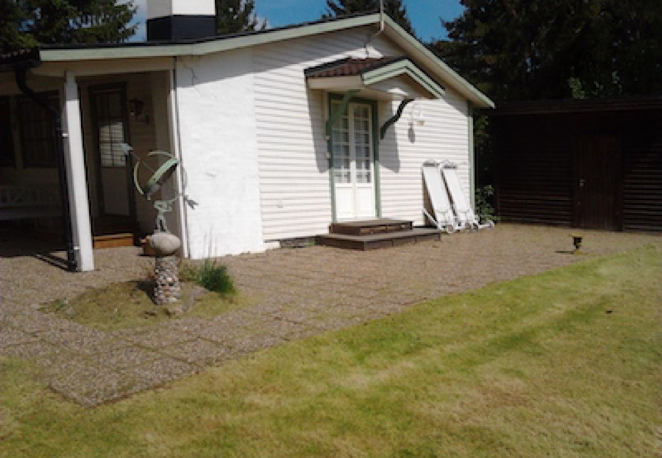 House in Motala - Nice modern holiday home on Lake Vättern with three bedrooms