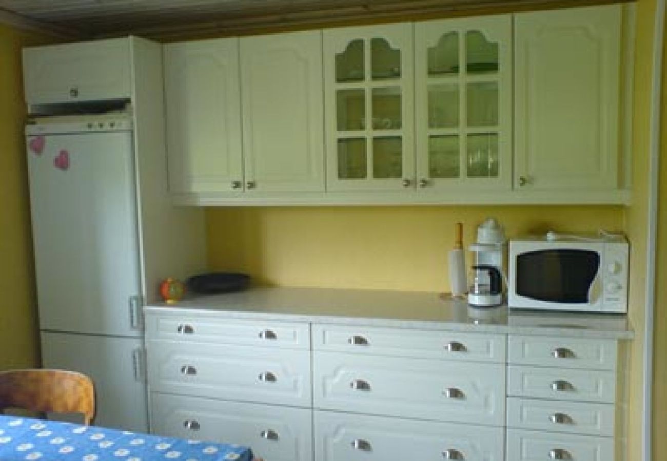 House in Eksjö - Holiday home just 100 meters from lake Södra Wixen
