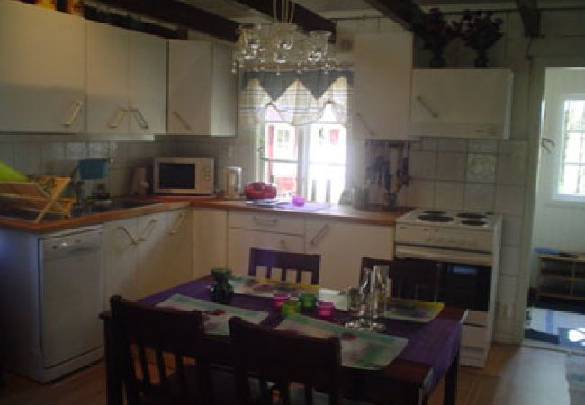 House in Markaryd - Holiday home, peacefully located and only 300 meters away from the lake