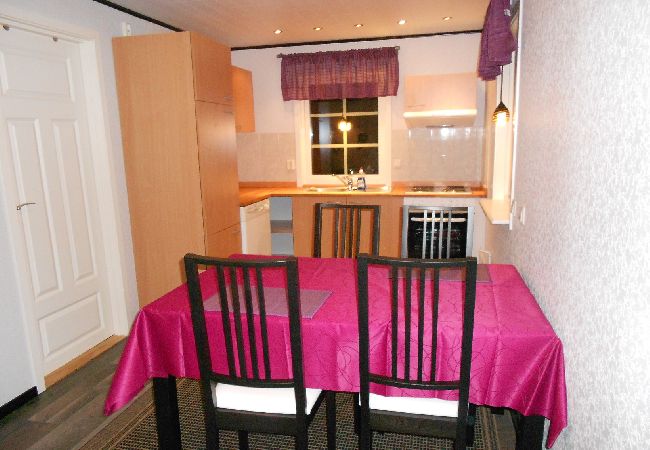 House in Markaryd - Holiday home, peacefully located and only 300 meters away from the lake House in Markaryd - Holiday home, peacefully located and only 300 meters away from the lake