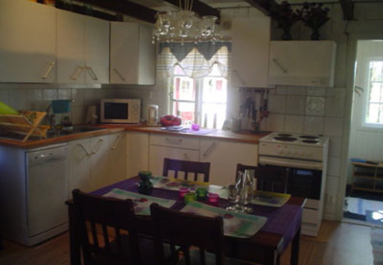 House in Markaryd - Holiday home, peacefully located and only 300 meters away from the lake