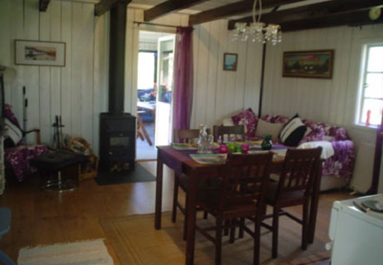 House in Markaryd - Holiday home, peacefully located and only 300 meters away from the lake