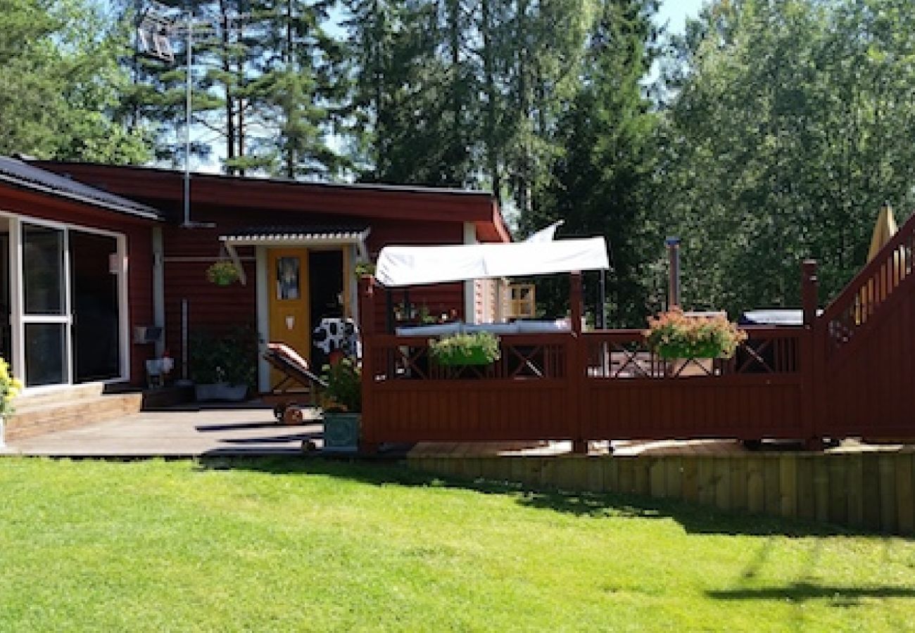 House in Åsbro - Strandpromenaden