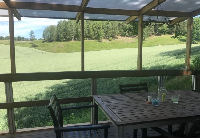 House in Finspång - Nice cottage with lake view House in Finspång - Nice cottage with lake view