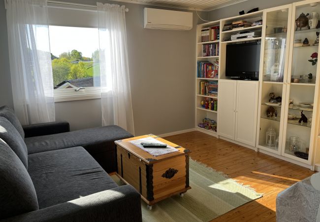 House in Finspång - Nice cottage with lake view House in Finspång - Nice cottage with lake view