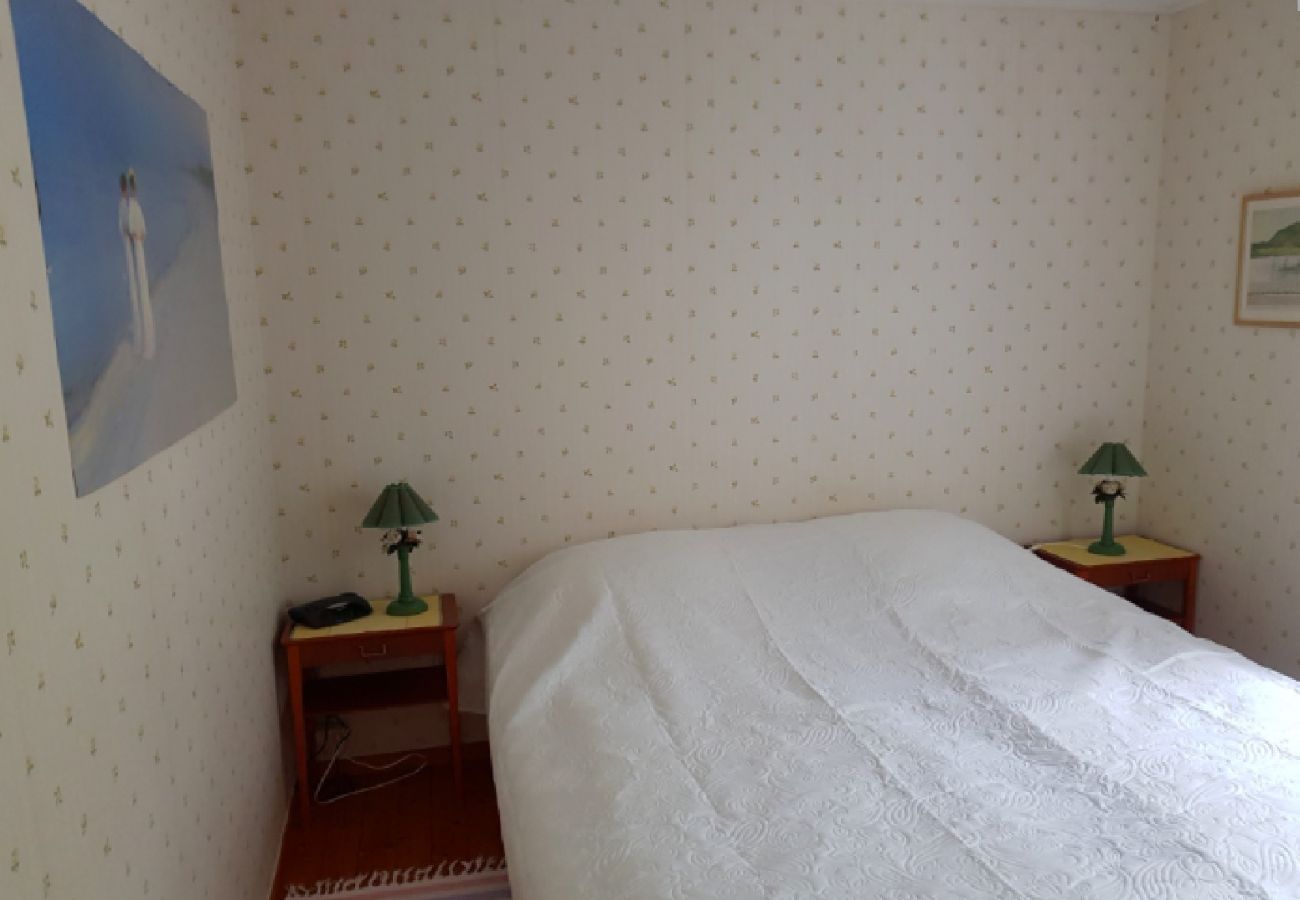 House in Valdemarsvik - Holiday home in the archipelago on the Baltic Sea with partial sea view