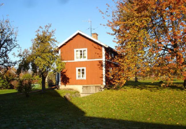 House in Tived - Vacation in the country with your own boat
