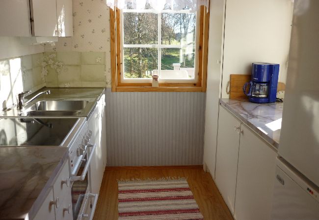 House in Norrhult - Typical red and white holiday home in the countryside in Småland House in Norrhult - Typical red and white holiday home in the countryside in Småland