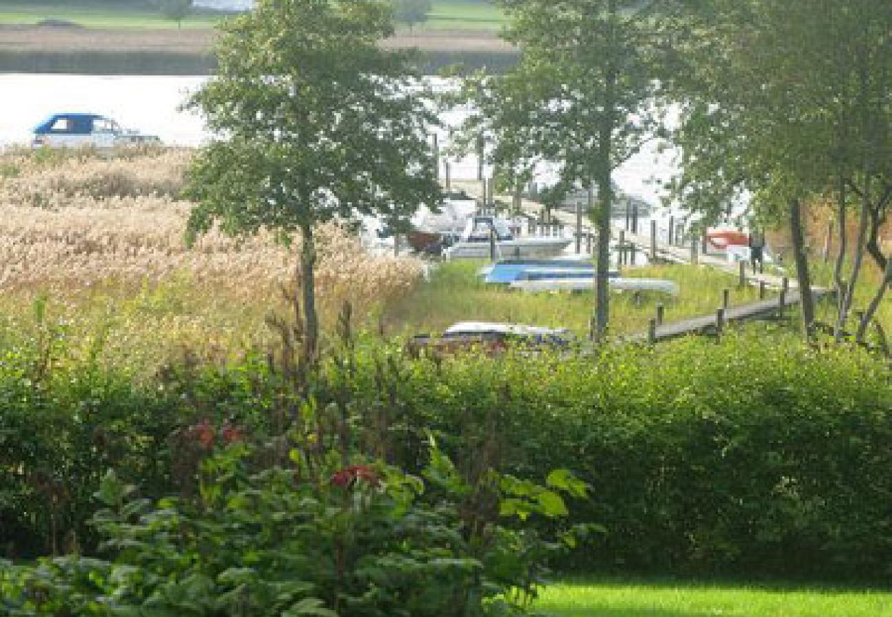 House in Hölö - Sommarstuga Mörkö