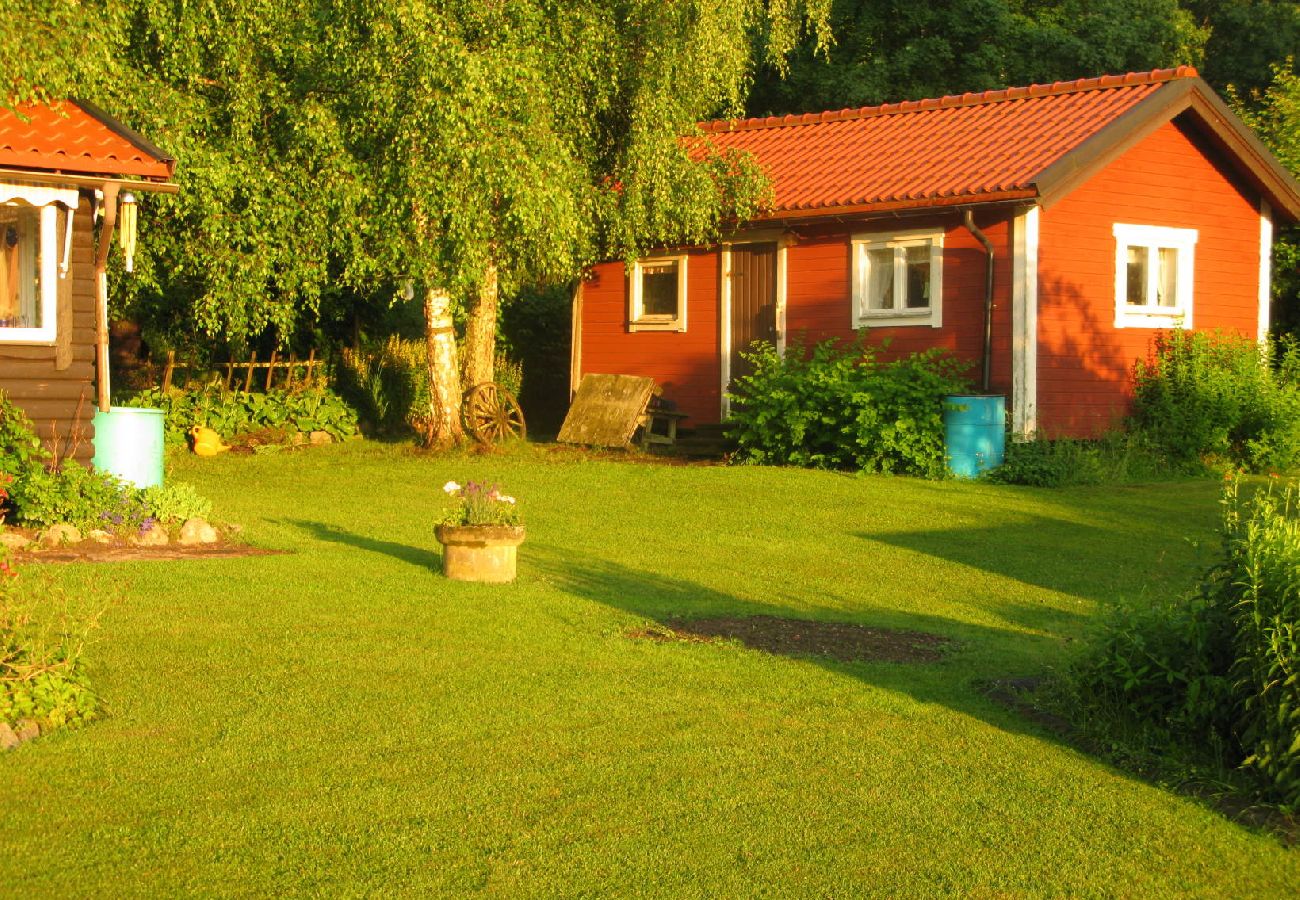 House in Hölö - Sommarstuga Mörkö